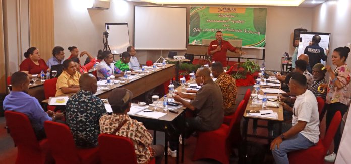 Pelatihan Kemampuan Fasilitasi Bagi Staf Lapangan Dan Motivator Kampung